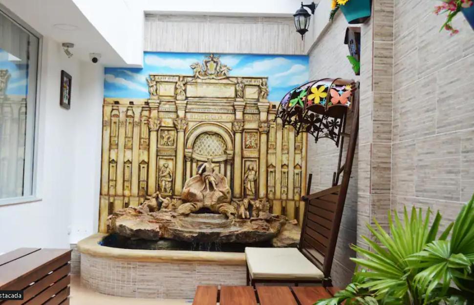 Hotel En Bogota - Fontana Di Trevi Exterior photo